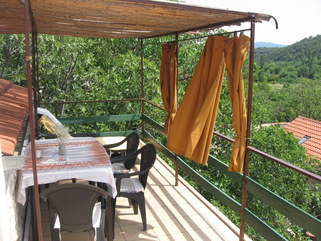 Apartments Darinka Skradin Exterior photo