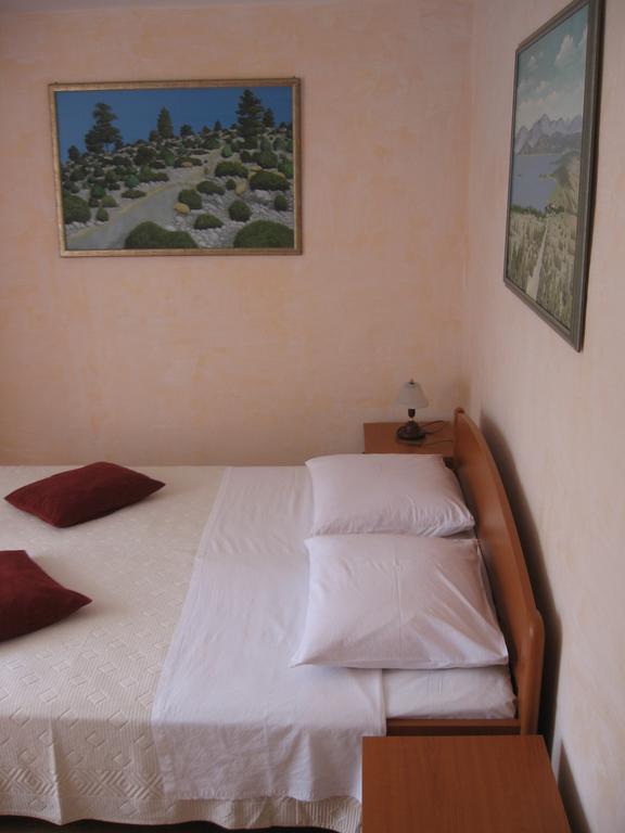 Apartments Darinka Skradin Exterior photo